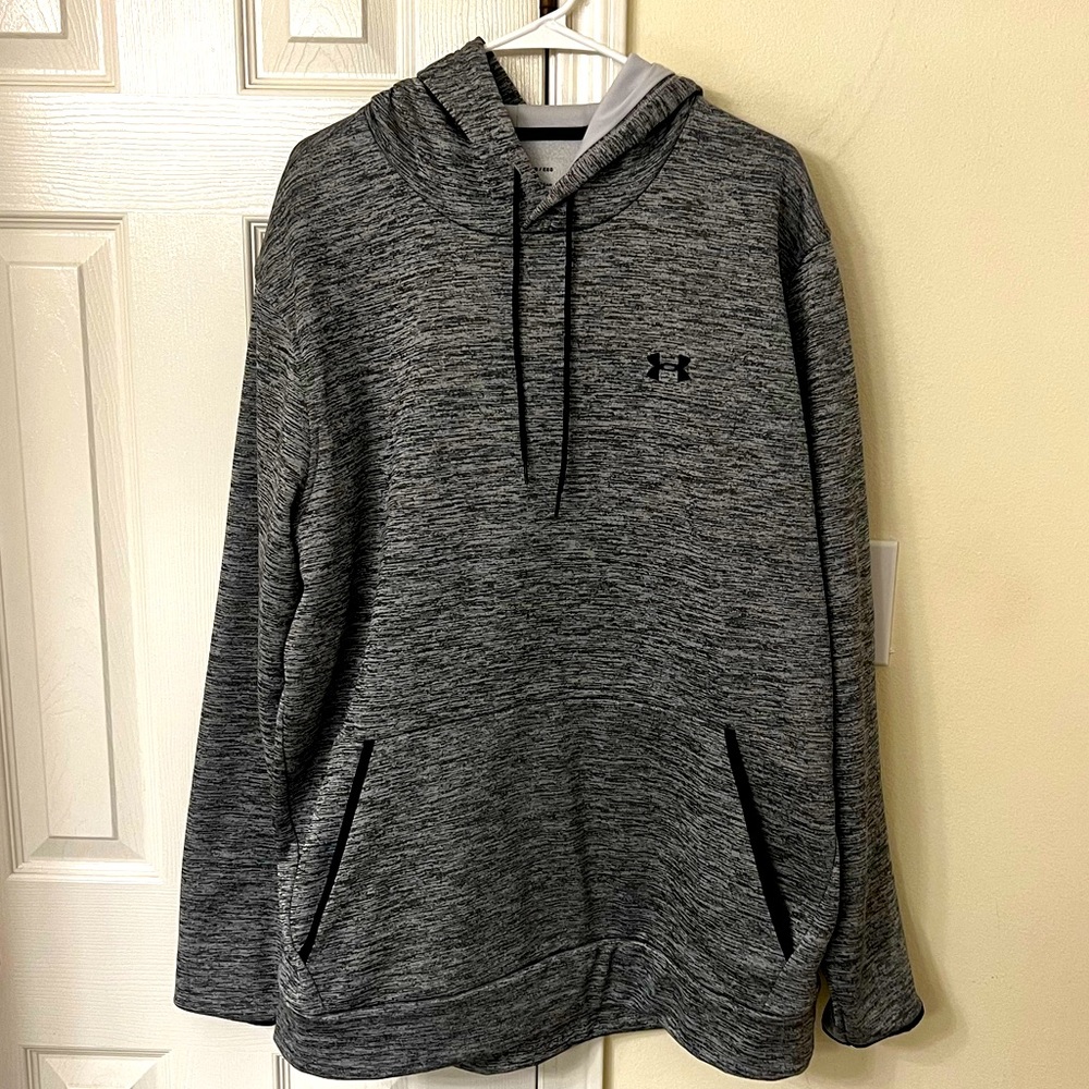 Under Armour ColdGear - Like New Condition- XXL “Loose”
